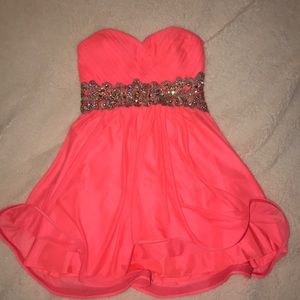 Short pink prom dress